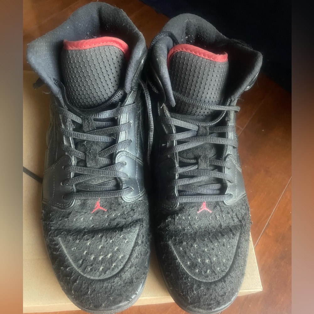 Jordan 1 retro 99 bred size 11.5